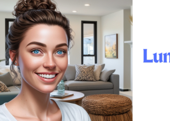 a young woman smiling, they call her Luna